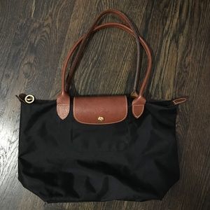 Medium black longchamp bag